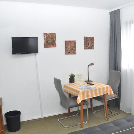 Hotel Kuehns Muehle Oestrich-Winkel Bagian luar foto