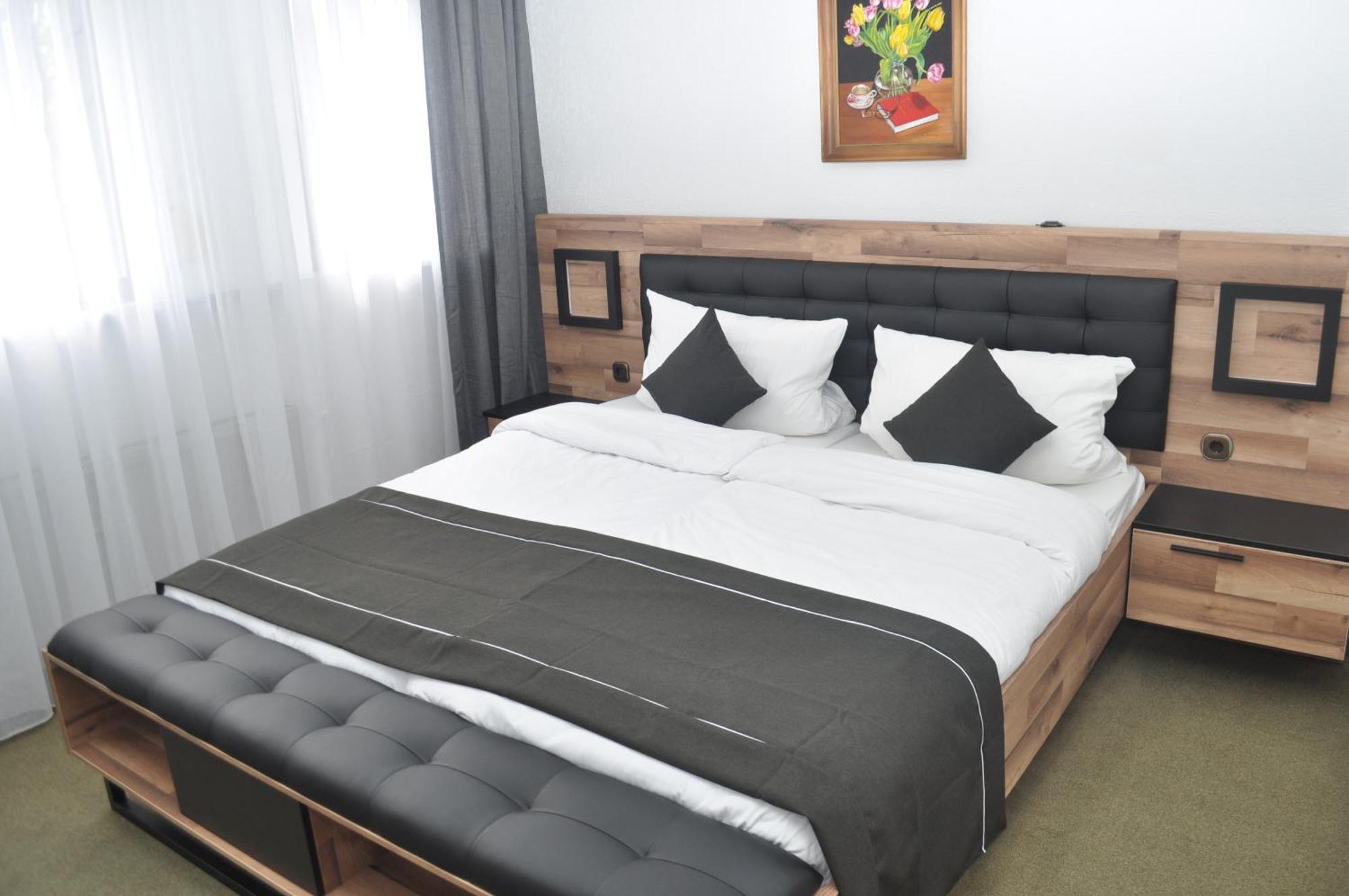 Hotel Kuehns Muehle Oestrich-Winkel Bagian luar foto